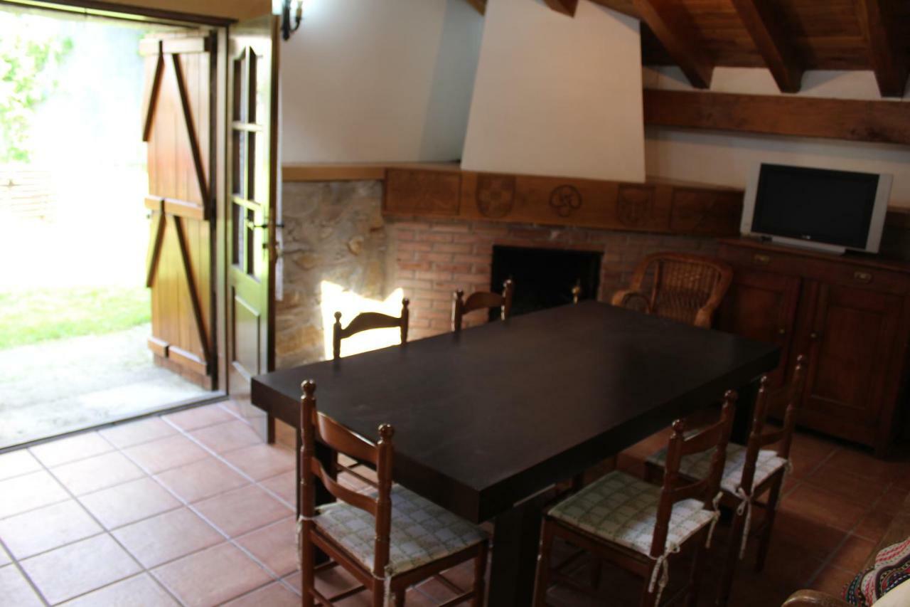 Lazkotzenea Pension Mezkiriz Buitenkant foto